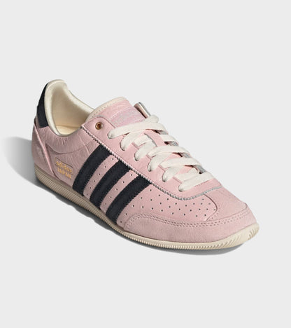 Japan W Sandy Pink/Core Black/Gold Metallic