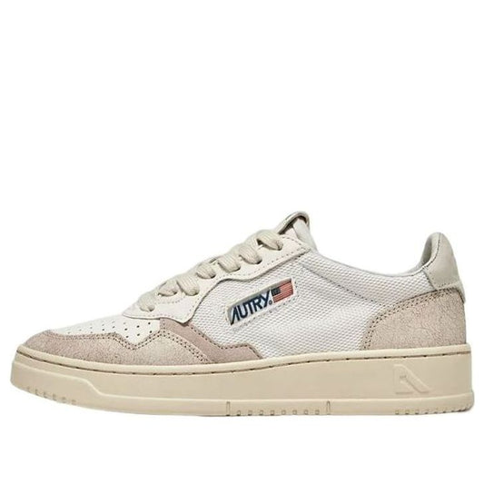 (WMNS) Autry Medalist Low 'Nabuk White' AULW-CN01