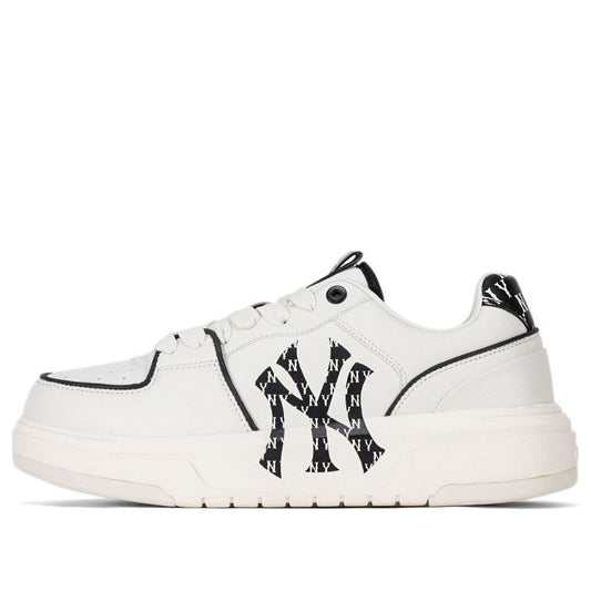 (WMNS) MLB Chunky Liner Yankees Monogram 'White Black' 3ASXCLR3N-50WHS